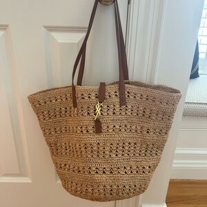 SAINT LAURENT PARIS PANIER Medium Tote Bag